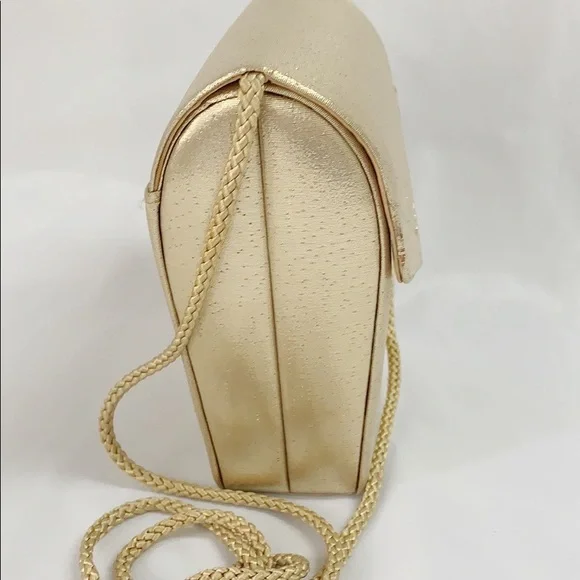 PRESTON & YORK Gold Bucket Bag Crossbody 6”x4.5” - Picture 2 of 7